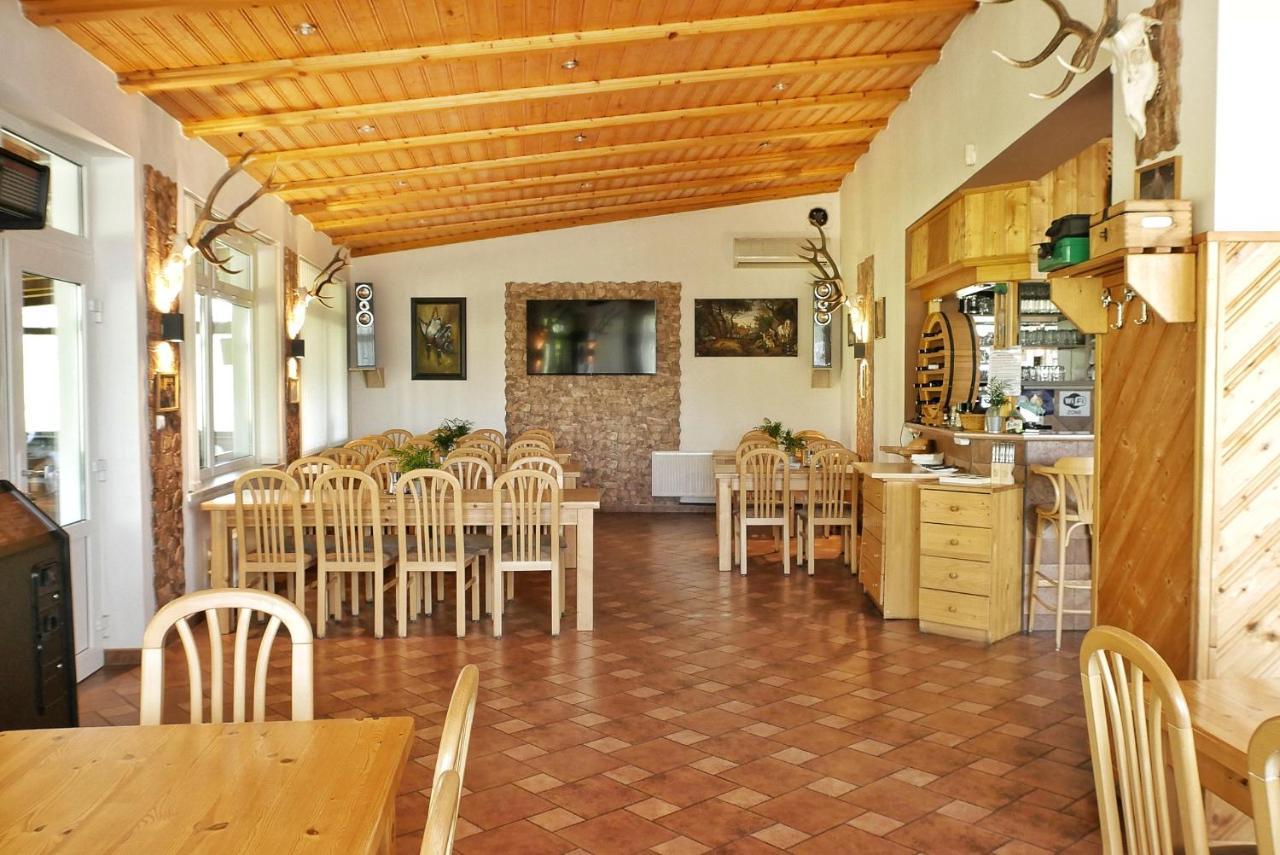 Penzion-Restaurant U Svabku Tachov  Exterior foto